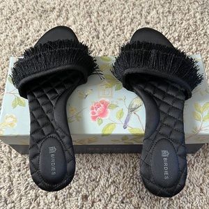 Birdies Slippers size 7
